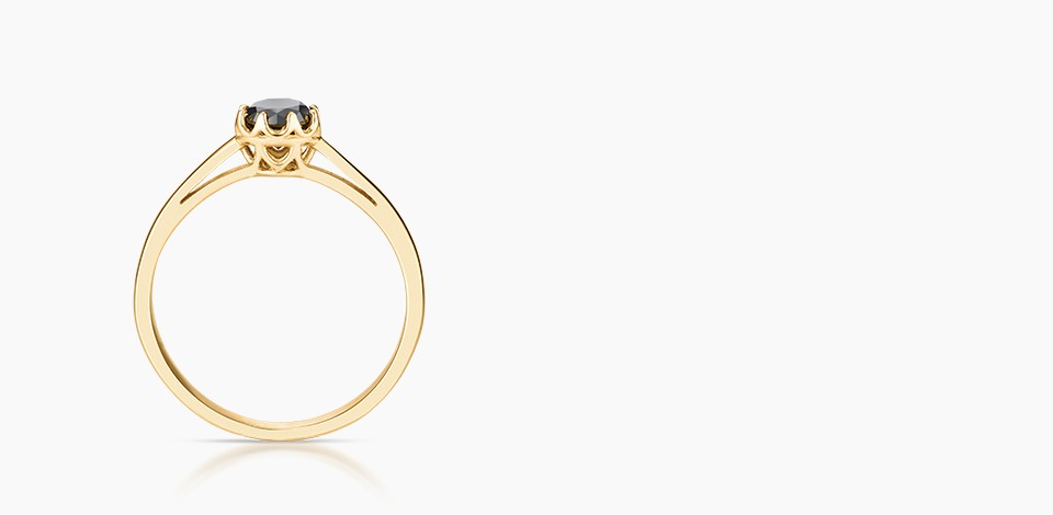 Pierścionek zaręczynowy