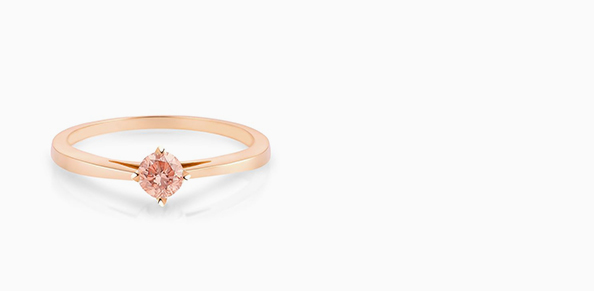 Pierścionek zaręczynowy